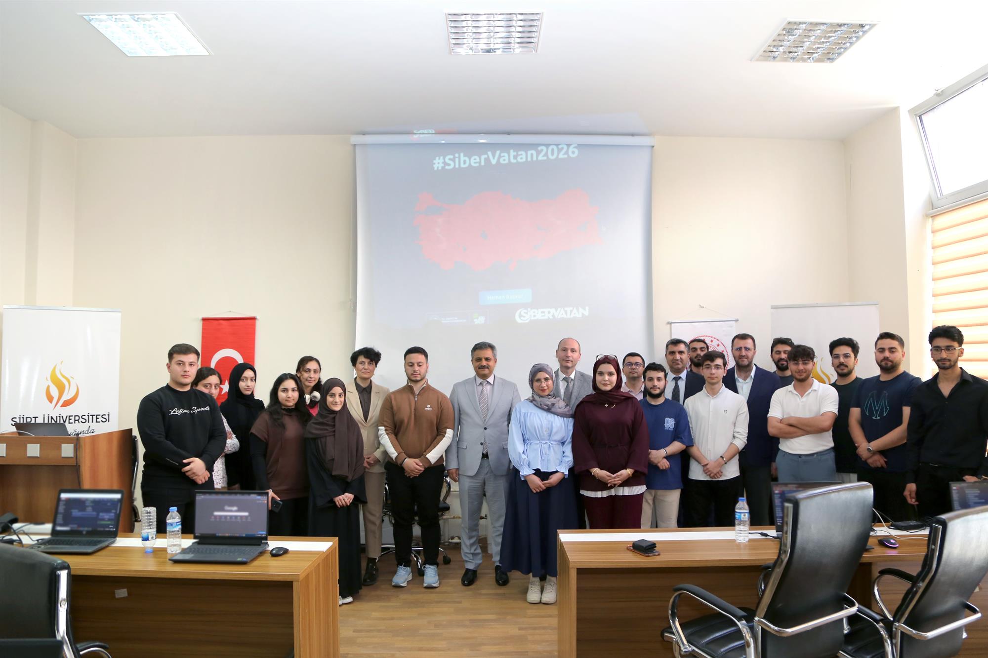 Siirt’te Geleceğin Siber Muhafızları Yetişiyor: Siber Vatan Programı Başladı
